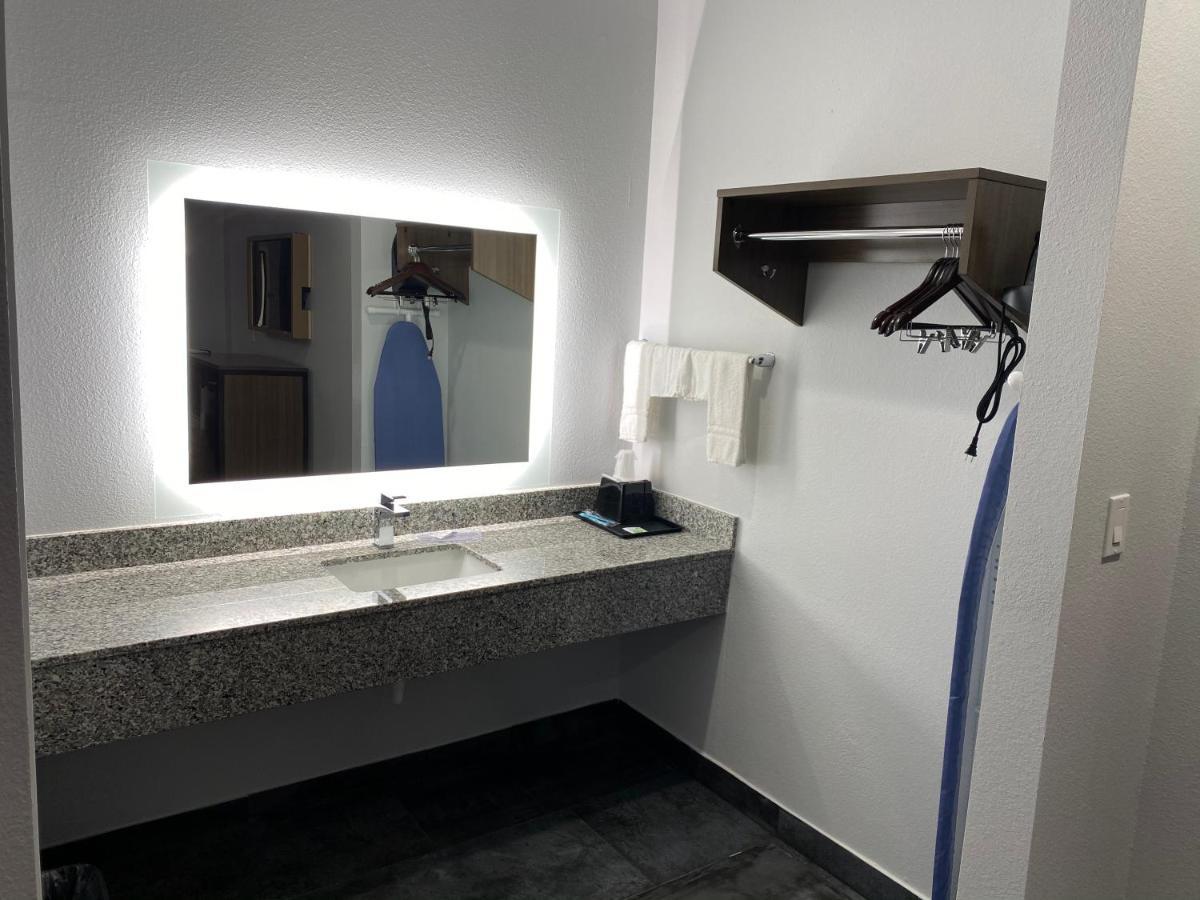 Palace Inn Crosby Luaran gambar